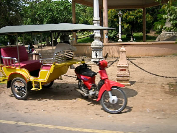 Phnom Penh moto pousse