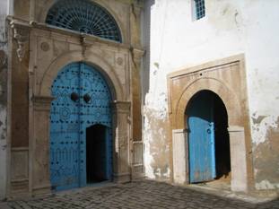 porte Tunis